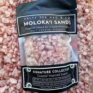 Moloka’i Sands Salt Crystal Sizzlers: Tropical Island Air + Sunlit Pineapple